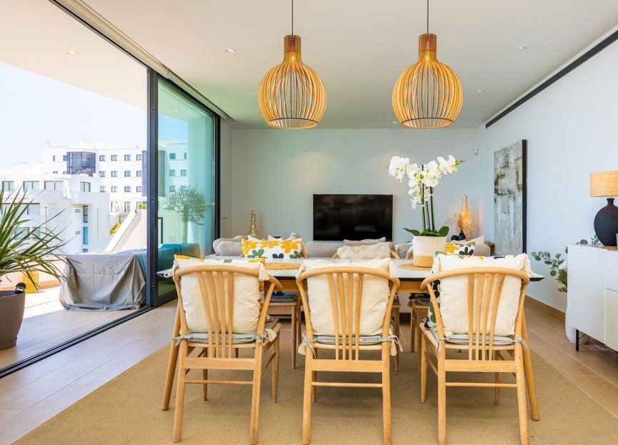 Resale - Apartment - Middle Floor Apartment - Fuengirola - Fuengirola Centro