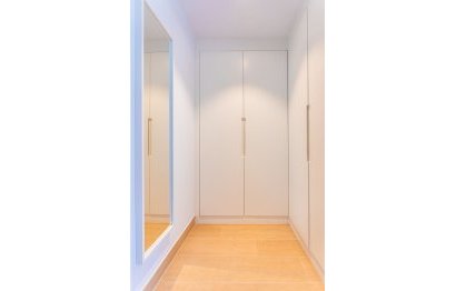 Resale - Apartment - Middle Floor Apartment - Fuengirola - Fuengirola Centro