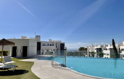 Resale - Apartment - Middle Floor Apartment - Fuengirola - Fuengirola Centro