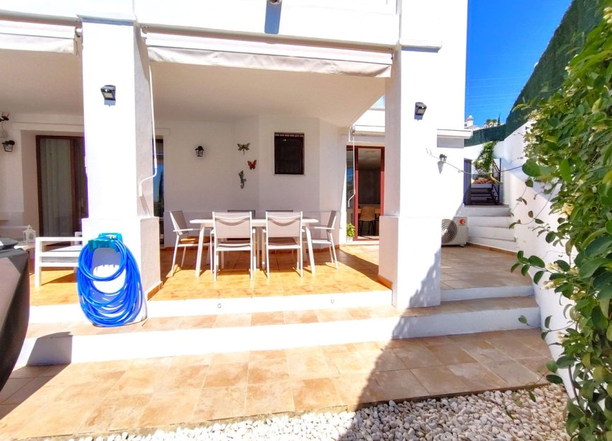 Reventa - House - Semi-Detached House - Casares - Casares Centro