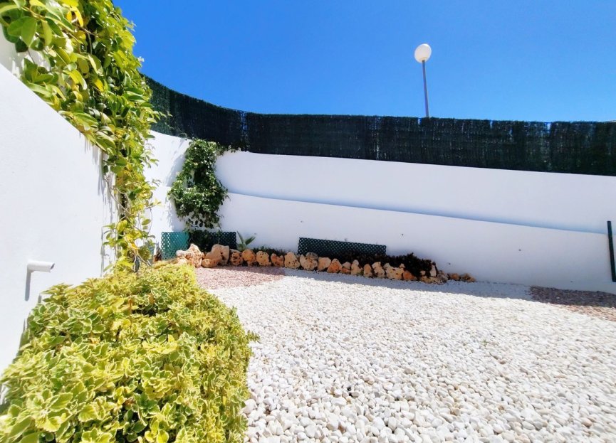 Reventa - House - Semi-Detached House - Casares - Casares Centro
