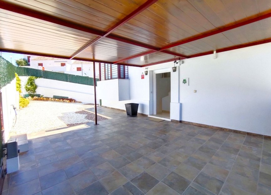 Reventa - House - Semi-Detached House - Casares - Casares Centro