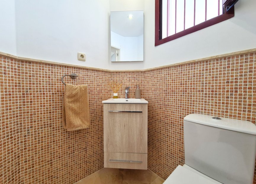 Reventa - House - Semi-Detached House - Casares - Casares Centro