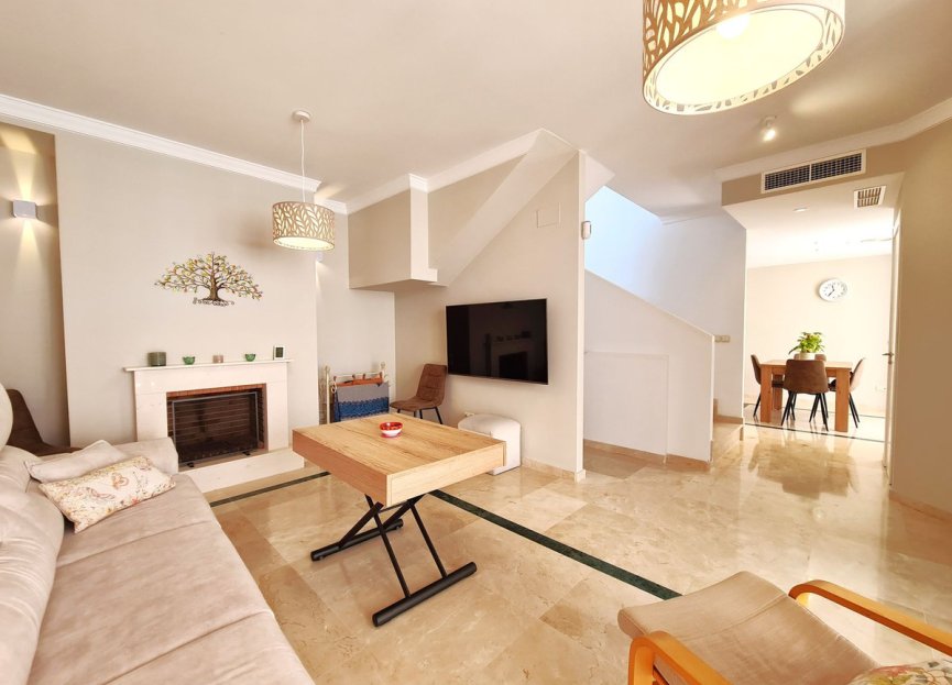 Reventa - House - Semi-Detached House - Casares - Casares Centro