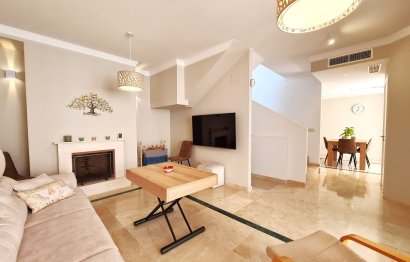 Reventa - House - Semi-Detached House - Casares - Casares Centro