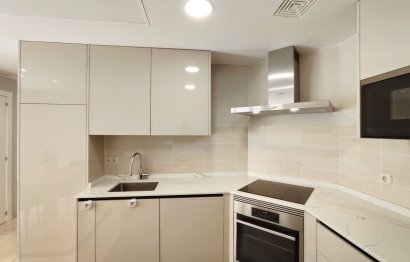 Reventa - House - Semi-Detached House - Casares - Casares Centro