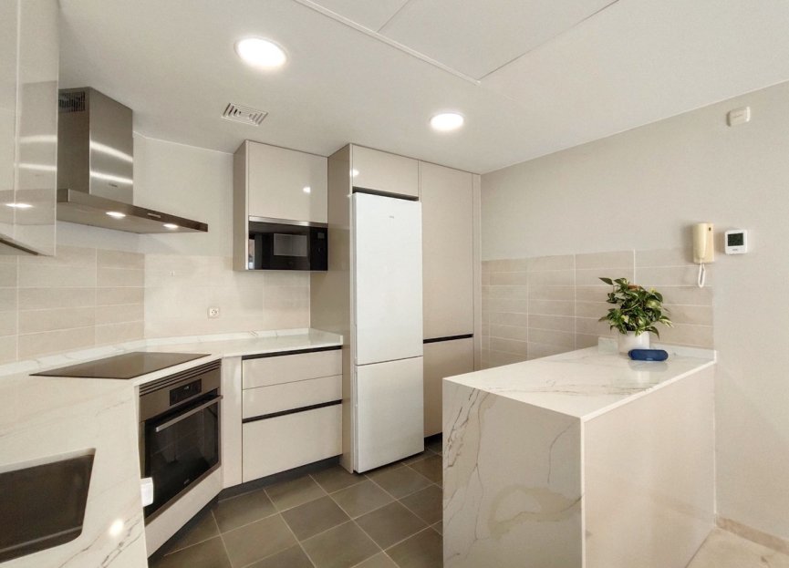 Reventa - House - Semi-Detached House - Casares - Casares Centro