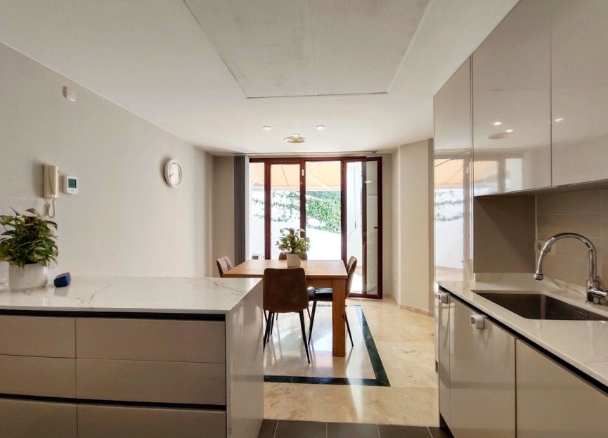 Reventa - House - Semi-Detached House - Casares - Casares Centro