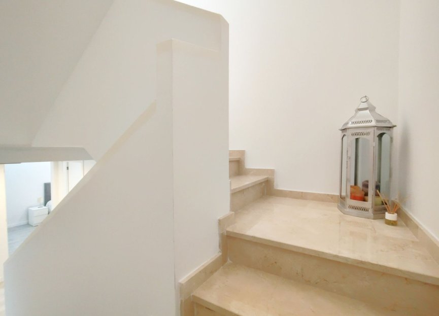 Reventa - House - Semi-Detached House - Casares - Casares Centro