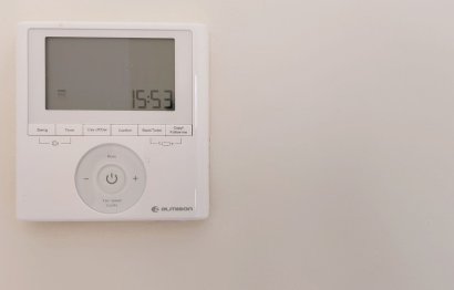 Reventa - House - Semi-Detached House - Casares - Casares Centro