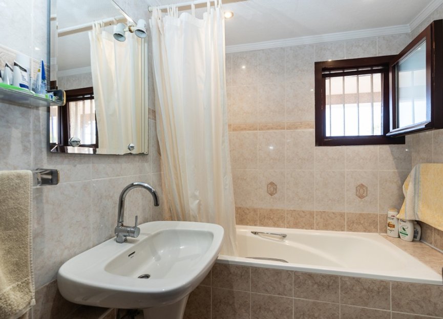 Reventa - House - Detached Villa - Marbella - Carib Playa