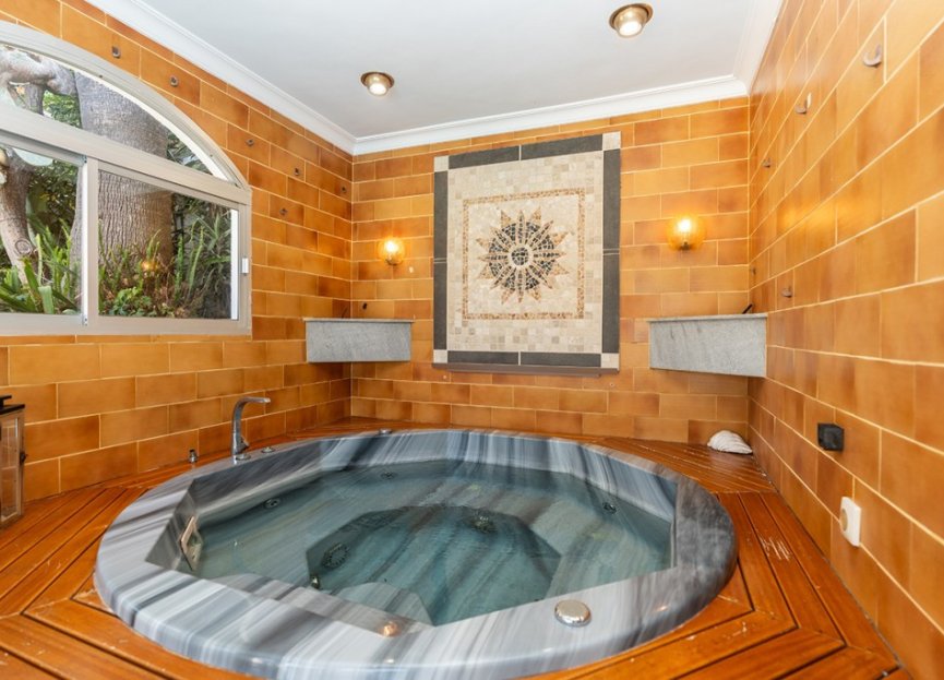 Reventa - House - Detached Villa - Marbella - Carib Playa