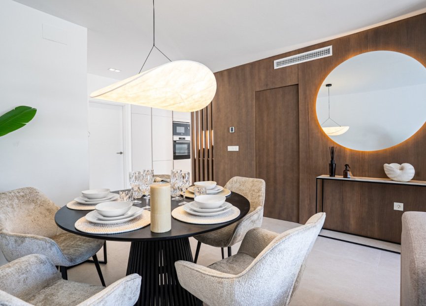 Resale - Apartment - Penthouse - Marbella - Nueva Andalucia