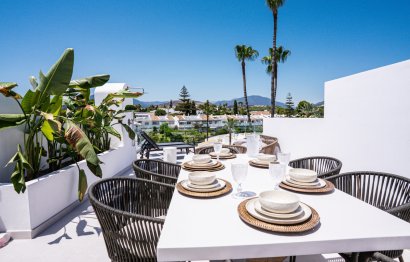 Resale - Apartment - Penthouse - Marbella - Nueva Andalucia