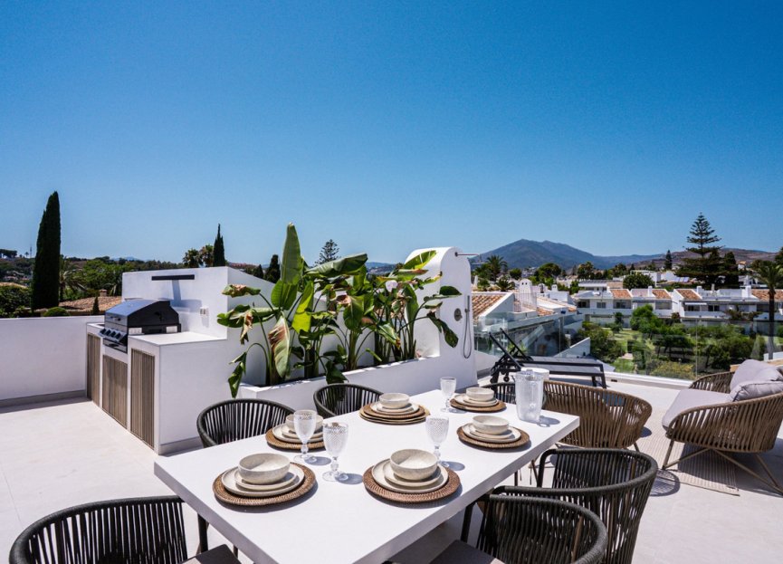 Resale - Apartment - Penthouse - Marbella - Nueva Andalucia