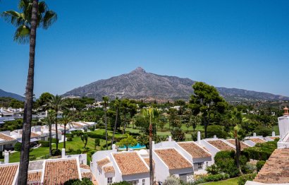 Resale - Apartment - Penthouse - Marbella - Nueva Andalucia