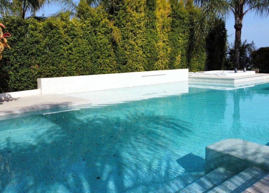 Resale - House - Detached Villa - Marbella - Marbella Centro