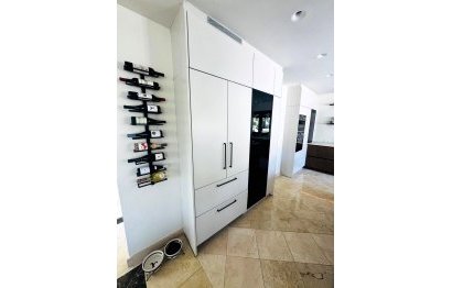 Resale - House - Detached Villa - Marbella - Marbella Centro