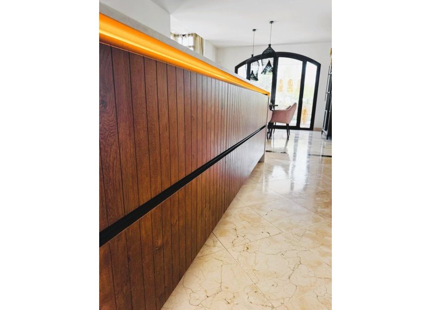 Resale - House - Detached Villa - Marbella - Marbella Centro