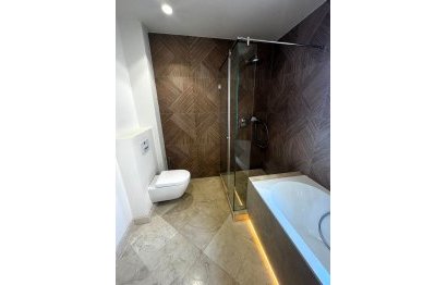 Resale - House - Detached Villa - Marbella - Marbella Centro