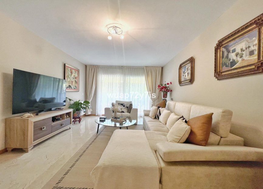 Resale - Ground floor apartment - Marbella - Guadalmina Alta