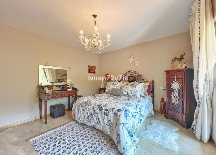 Resale - Ground floor apartment - Marbella - Guadalmina Alta