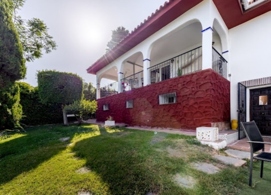 Resale - House - Detached Villa - Marbella - Marbella Centro