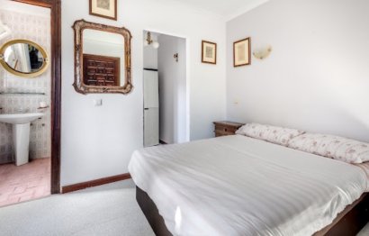 Resale - House - Detached Villa - Marbella - Marbella Centro