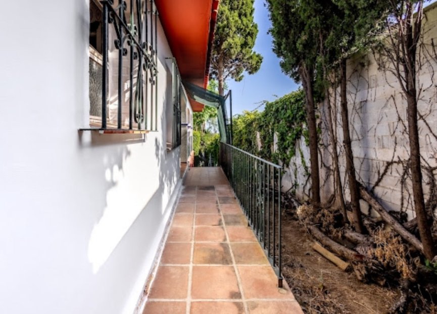 Resale - House - Detached Villa - Marbella - Marbella Centro