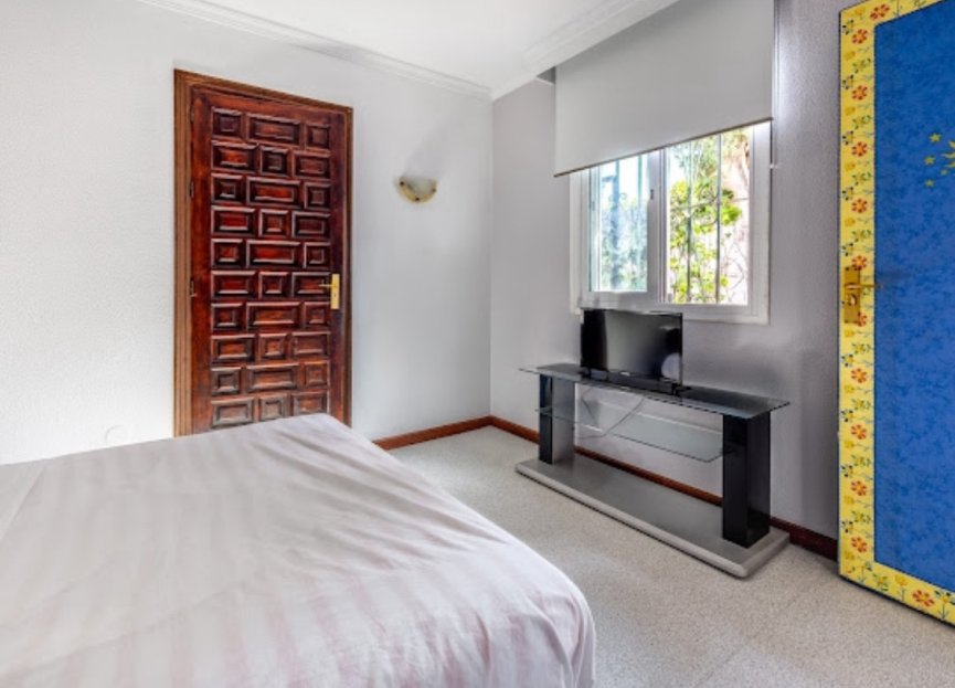 Resale - House - Detached Villa - Marbella - Marbella Centro