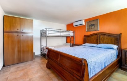 Resale - House - Detached Villa - Marbella - Marbella Centro