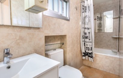 Resale - House - Detached Villa - Marbella - Marbella Centro