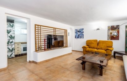 Resale - House - Detached Villa - Marbella - Marbella Centro
