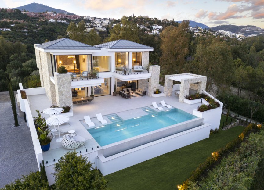 Resale - House - Detached Villa - Benahavís - La Quinta