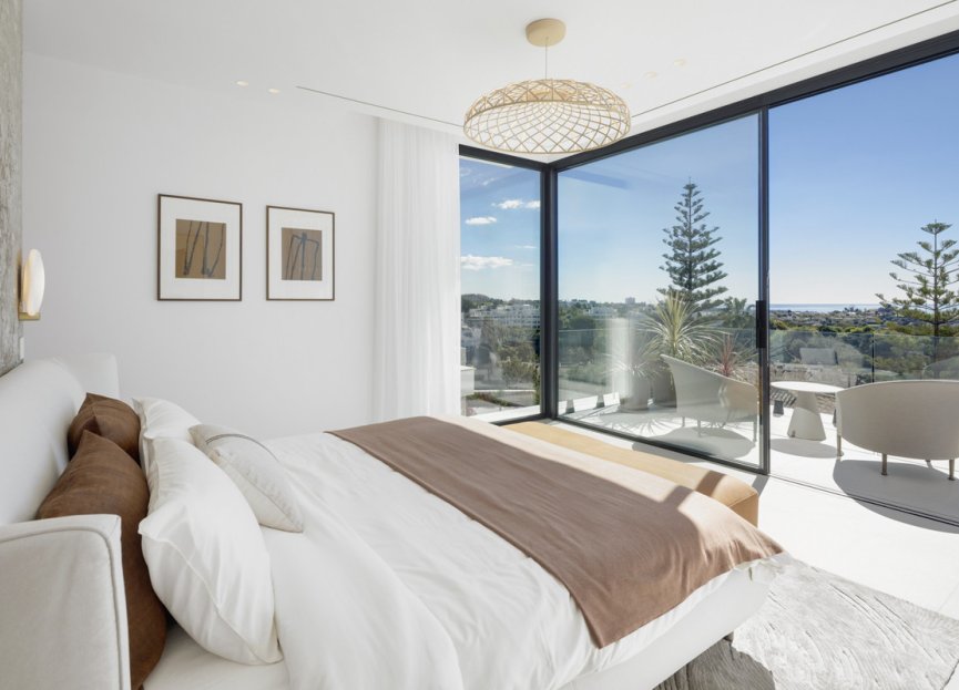 Resale - House - Detached Villa - Benahavís - La Quinta