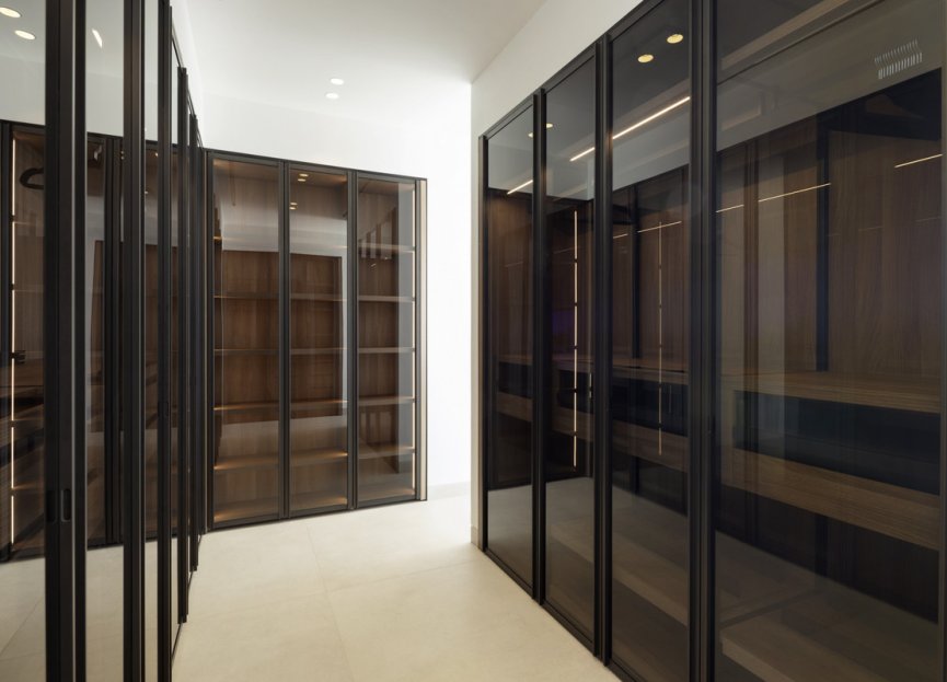 Resale - House - Detached Villa - Benahavís - La Quinta