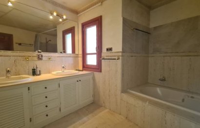 Reventa - House - Detached Villa - Marbella - Cabopino