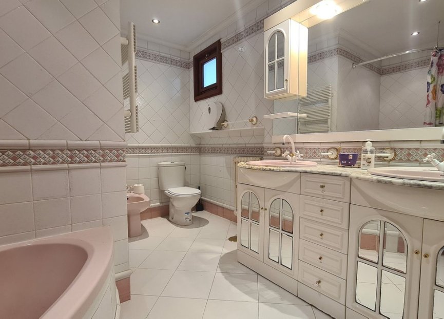 Reventa - House - Detached Villa - Marbella - Cabopino