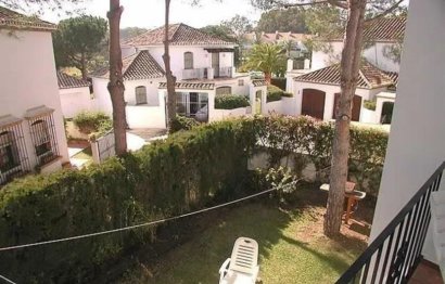 Resale - House - Detached Villa - Estepona - Estepona Centro