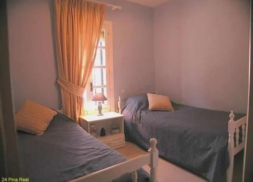 Resale - House - Detached Villa - Estepona - Estepona Centro