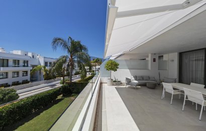 Resale - Apartment - Middle Floor Apartment - Estepona - Estepona Centro