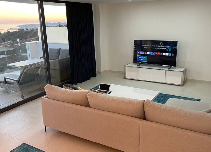 Resale - Apartment - Middle Floor Apartment - Fuengirola - Fuengirola Centro