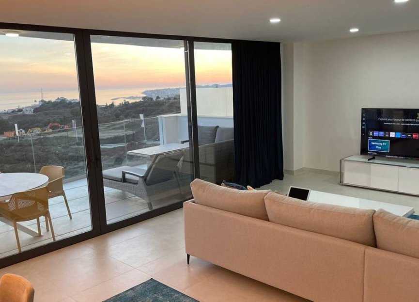 Resale - Apartment - Middle Floor Apartment - Fuengirola - Fuengirola Centro