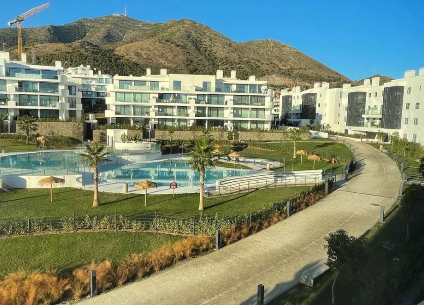 Resale - Apartment - Middle Floor Apartment - Fuengirola - Fuengirola Centro