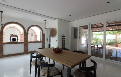 Reventa - House - Detached Villa - Benalmádena - Benalmadena Centro