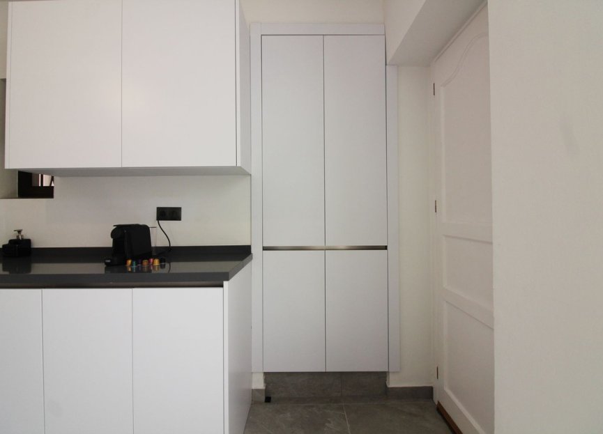 Reventa - House - Detached Villa - Benalmádena - Benalmadena Centro