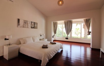 Reventa - House - Detached Villa - Benalmádena - Benalmadena Centro