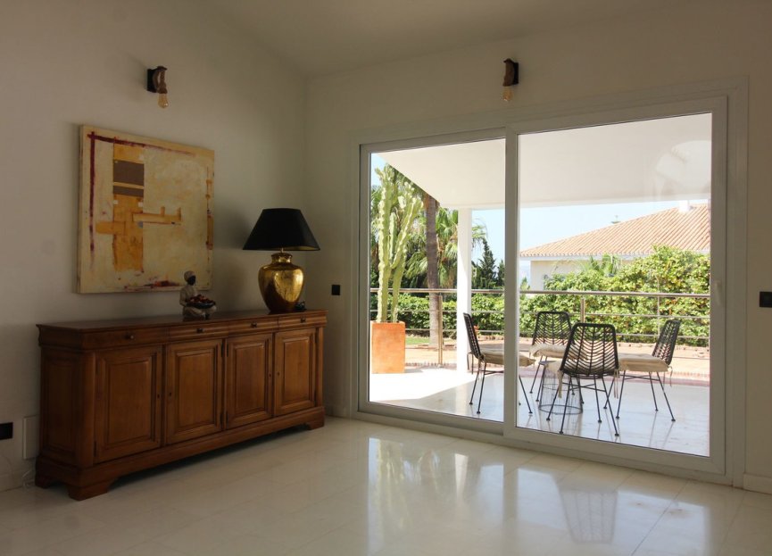 Reventa - House - Detached Villa - Benalmádena - Benalmadena Centro