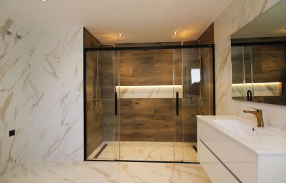 Reventa - House - Detached Villa - Benalmádena - Benalmadena Centro