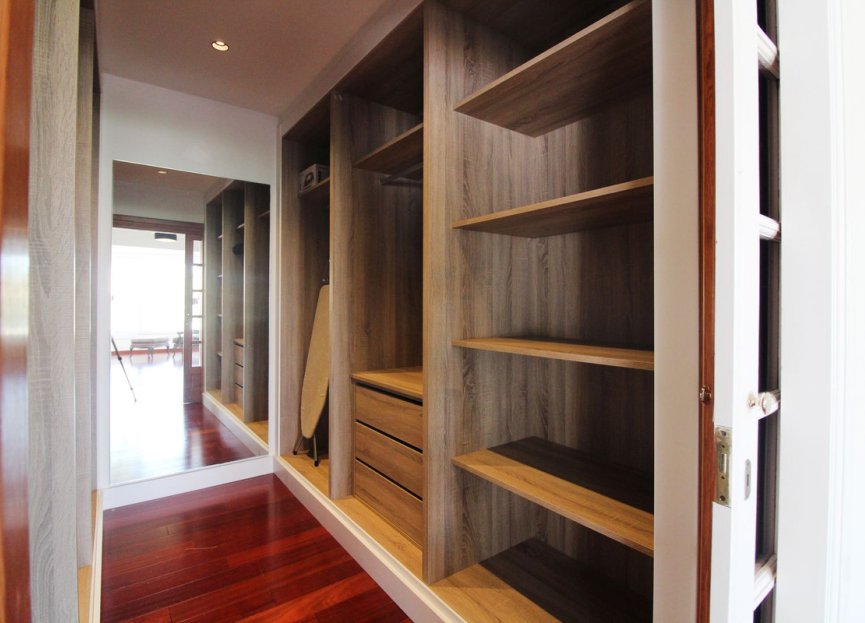 Reventa - House - Detached Villa - Benalmádena - Benalmadena Centro